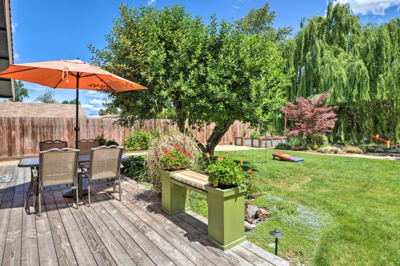 Central Medford Family Retreat With Large Yard! Ngoại thất bức ảnh
