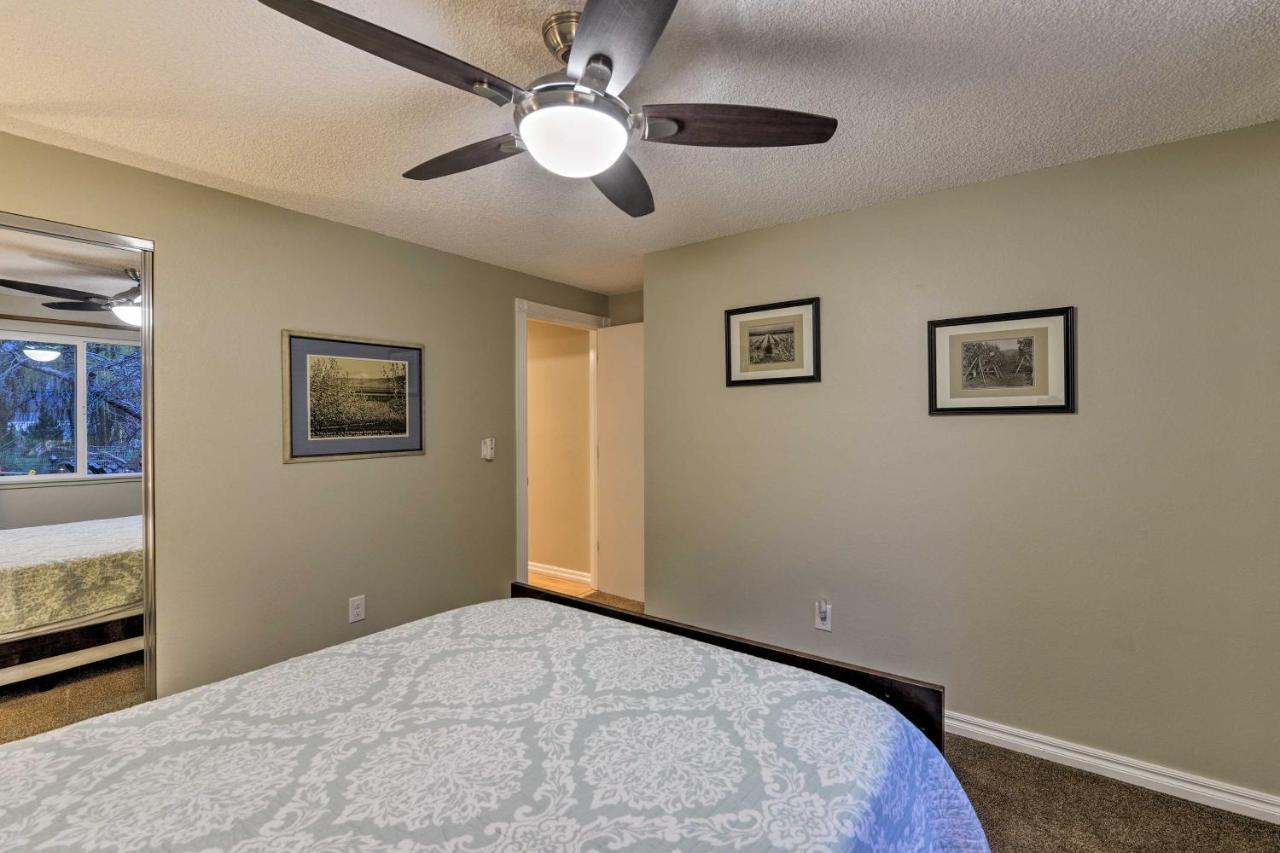 Central Medford Family Retreat With Large Yard! Ngoại thất bức ảnh