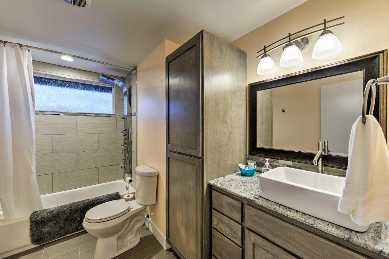 Central Medford Family Retreat With Large Yard! Ngoại thất bức ảnh